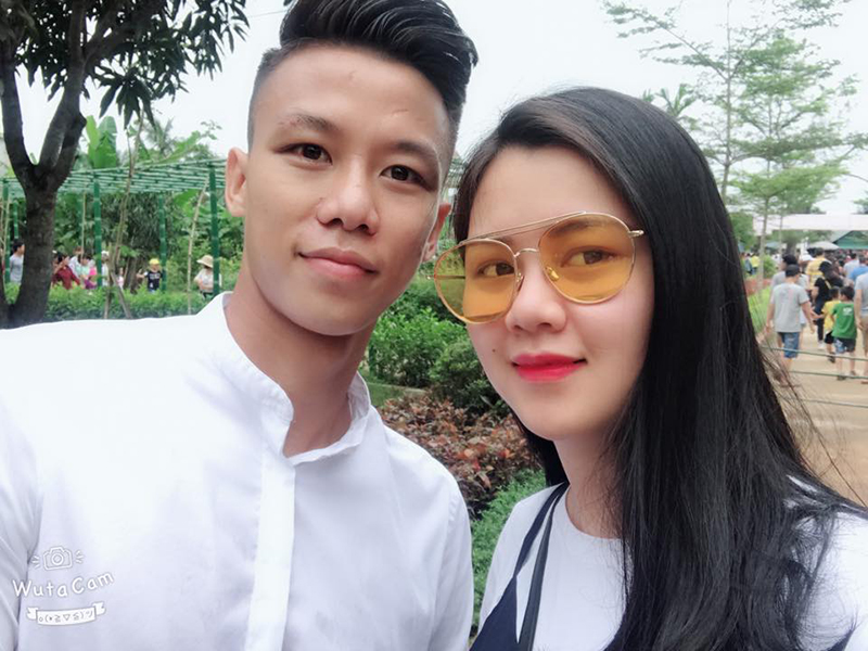 Quế Ngọc Hải, ĐT Việt Nam, hậu trường, vợ Ngọc Hải, AFF Cup, WAGs, hot girl, người đẹp