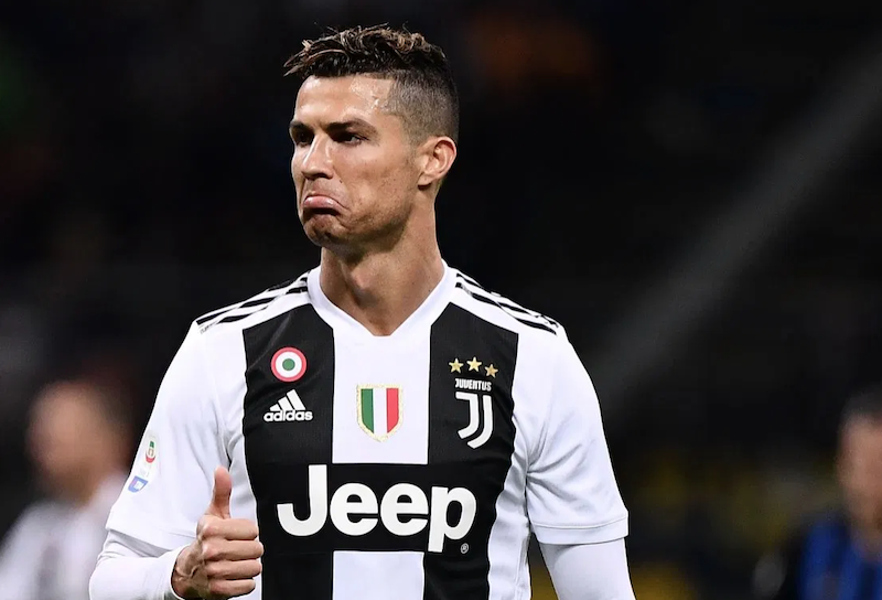 Ronaldo từng bị chỉ trích vì rời Real sang Juventus. Ảnh: AFP Ronaldo, câu chuyện về Ronaldo, Juventus, siêu sao Ronaldo, video Ronaldo, Real Madrid