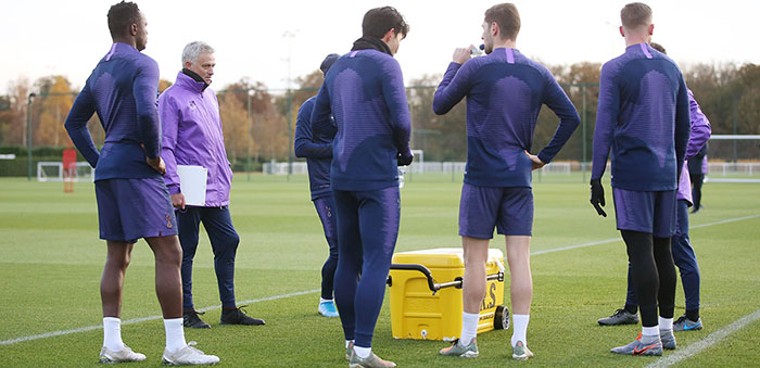 Ngoại hạng Anh, Mourinho tới Tottenham, Premier League, Spurs, buổi tập của Tottenham