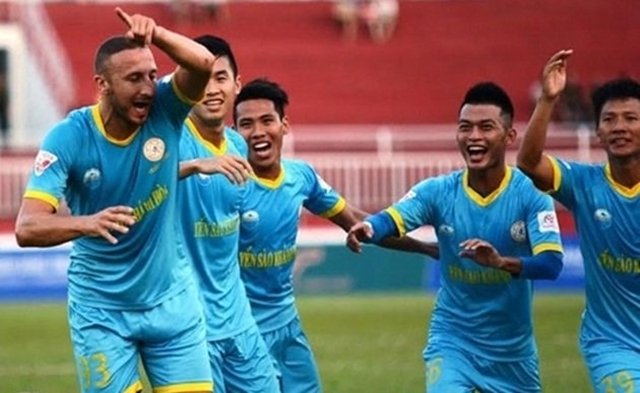 Ngựa ô, CLB Khánh Hòa, Sanna Khánh Hòa, HLV Võ Đình Tân, Vleague 2019, Quốc Chí,