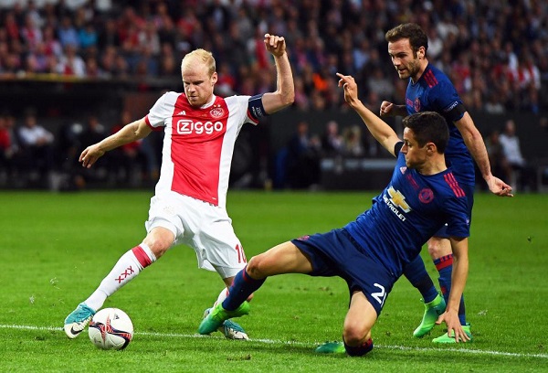  Ander Herrera, Manchester United, Europa Leguea, Barcelona, Mourinho
