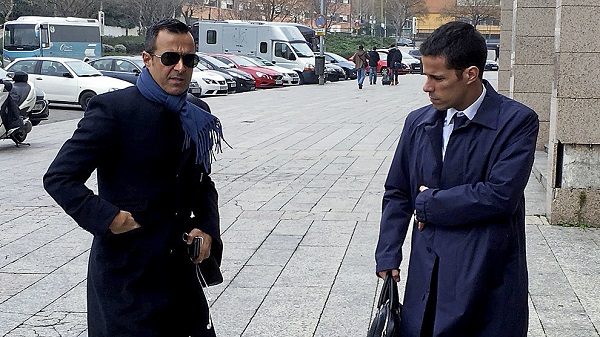 Jorge Mendes, Cristiano Ronaldo, Jose Mourinho,  Andre Gomes, Barcelona, Real Madrid, Man utd