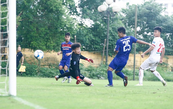 Hà Đức Chinh, Lương Xuân Trường, U22 Việt Nam, HLV Hữu Thắng, VL U23 Châu Á 2018, SEA Games 29