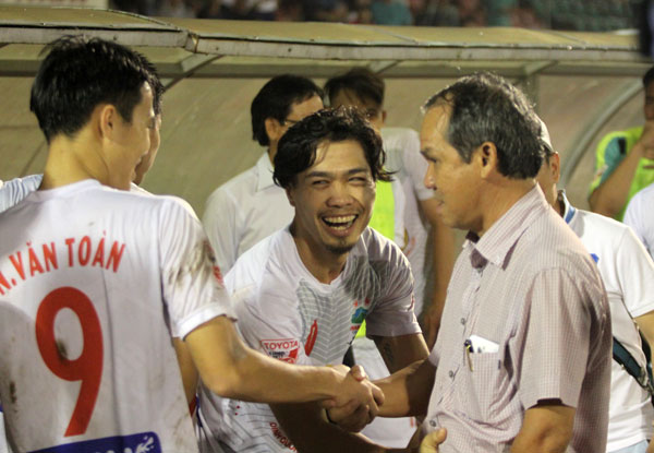 Công Phượng, Bầu Đức, HAGL, Sài Gòn 1-2 HAGL, tin bóng đá