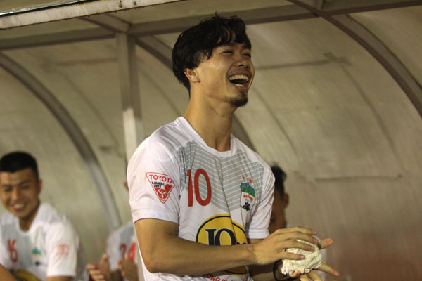 Công Phượng, Bầu Đức, HAGL, Sài Gòn 1-2 HAGL, tin bóng đá