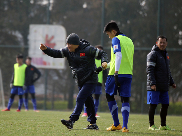 U23 Việt Nam, VCK U23 Châu Á, Đoàn Minh Xương, Sao Thái Lan, bóng đá Việt Nam