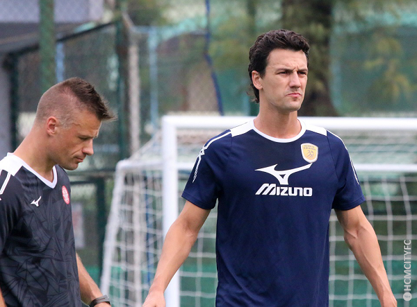 Possebon, Công Vinh, CLB TP.HCM, V.League, tin chuyển nhượng, Man Utd