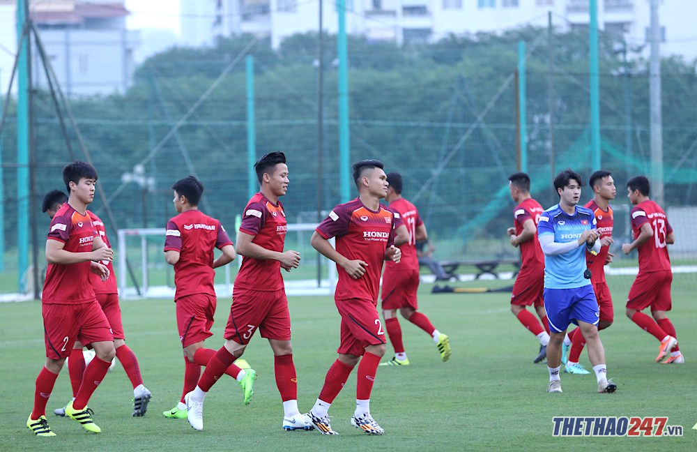 Xuan Manh is one of 2 players dropped in the game against Malaysia