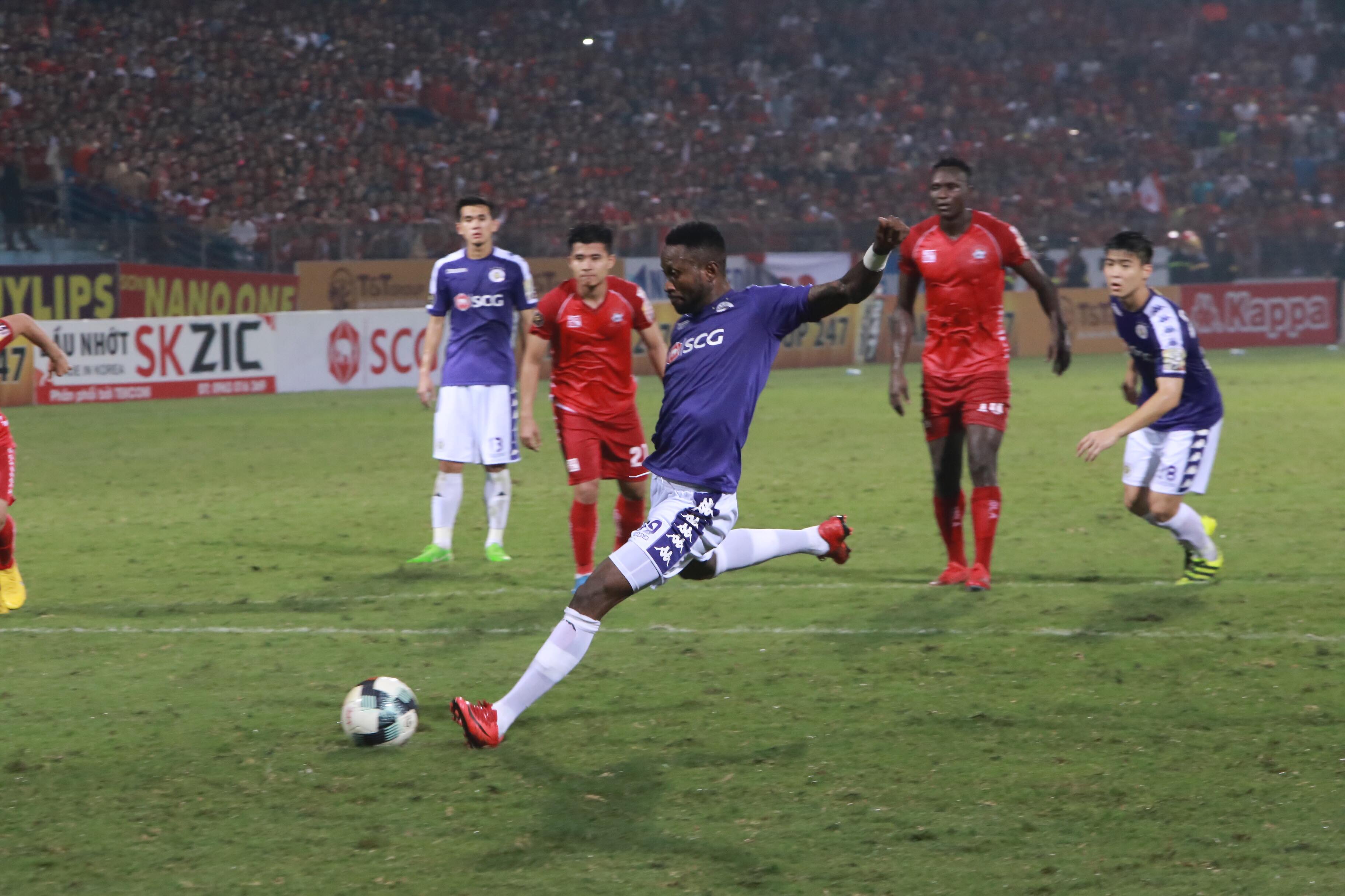 V-League 2019, V-League, Hà Nội, AFF Cup 2008, Quả Bóng Vàng Việt Nam