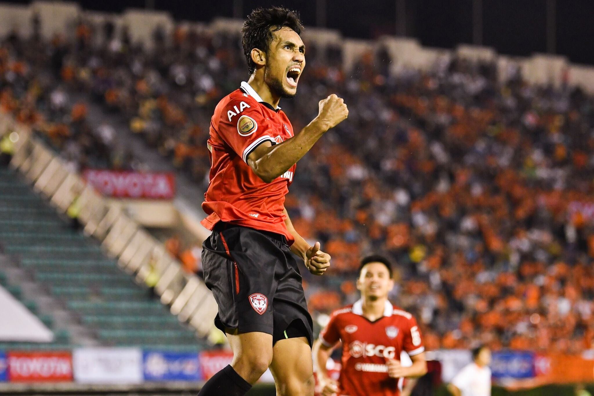Đặng Văn Lâm, Văn Lâm Muangthong, Muangthong United, Thai League, dang van lam