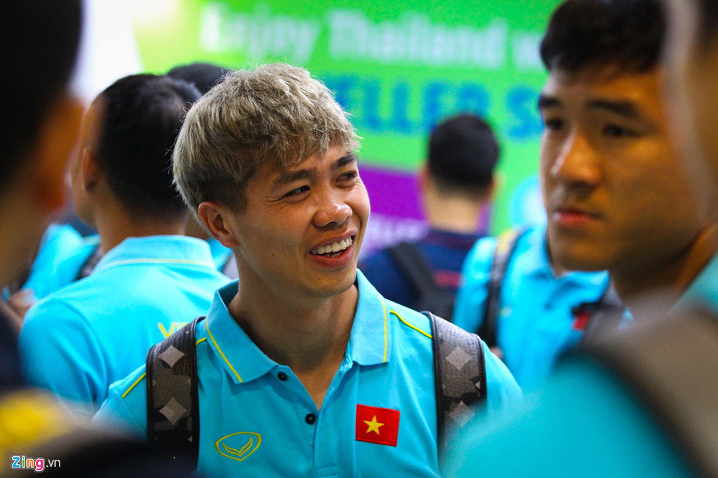 Công phượng về nước, công phượng sang châu âu, công phượng hôm nay, công phượng đến pháp, công phượng về việt nam