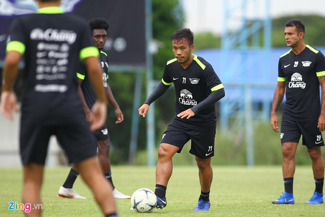 Việt Nam và Thái Lan, bầu Đức HAGL, Datsakorn Thong Lao, king's cup 2019, việt nam vs thái lan king cup