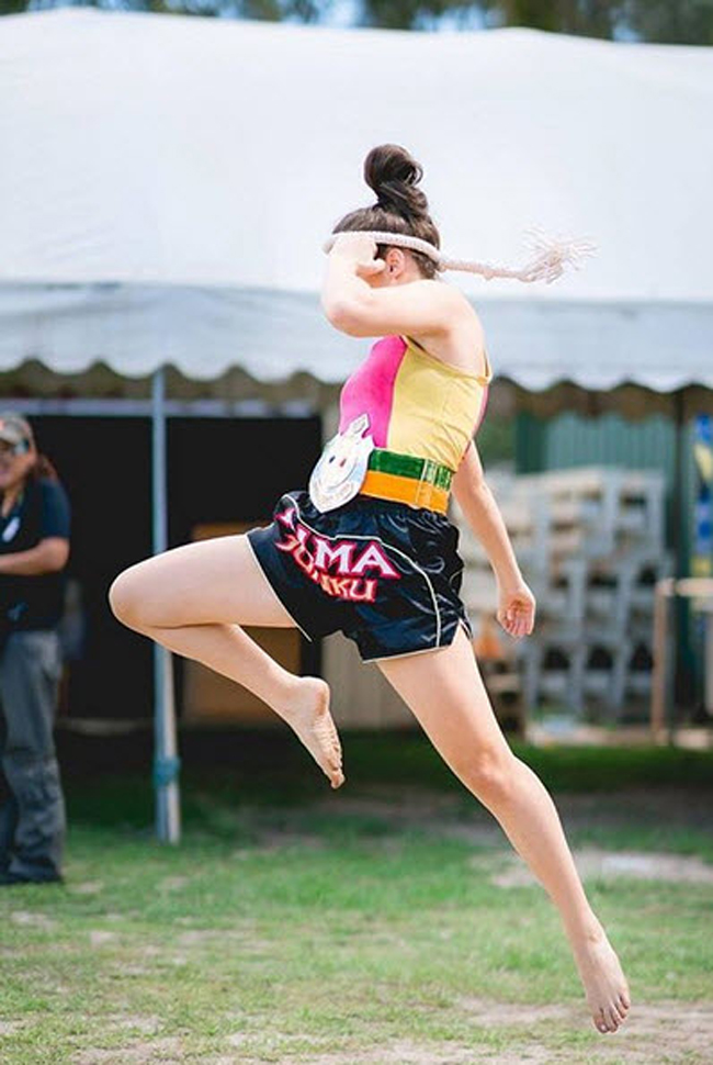 hot girl thể thao, hot girl tập gym, nữ vận động viên xinh đẹp, hot girl bóng đá