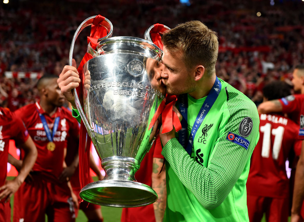 công phượng, clb sint-truiden, giải vđqg bỉ, thủ môn simon mignolet, đội tuyển Bỉ, Liverpool