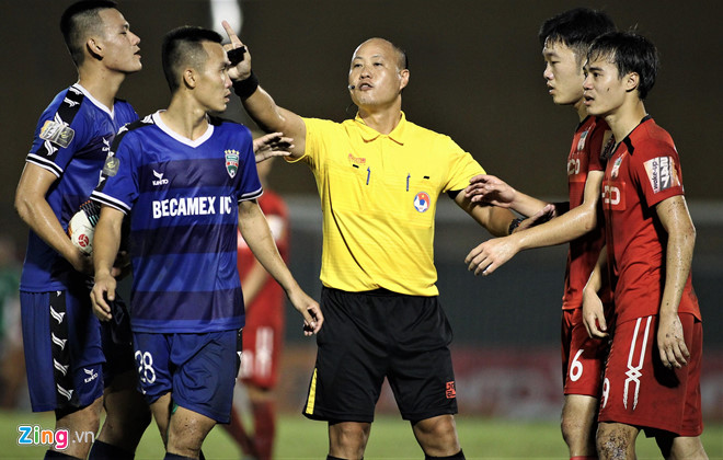 kết quả becamex bình dương vs hagl, cầu thủ bình dương việt vị, văn toàn và tô văn vũ, cầu thủ bình dương việt vị