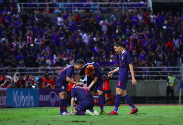việt nam vs thái lan, vòng loại world cup 2022, vl wc 2022, akira nishino, đội tuyển việt nam, đội tuyển thái lan