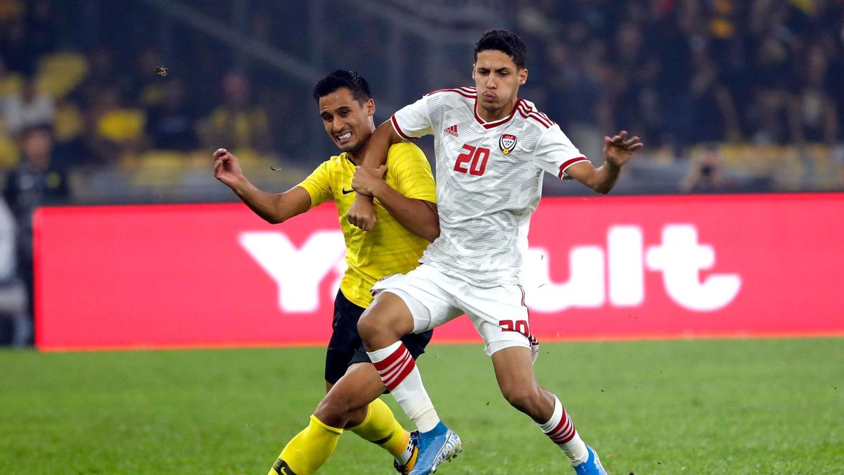 uae vs malaysia, vòng loại world cup 2022, bảng g vl wc 2022, HLV Bert van Marwijk, malaysia vs uae