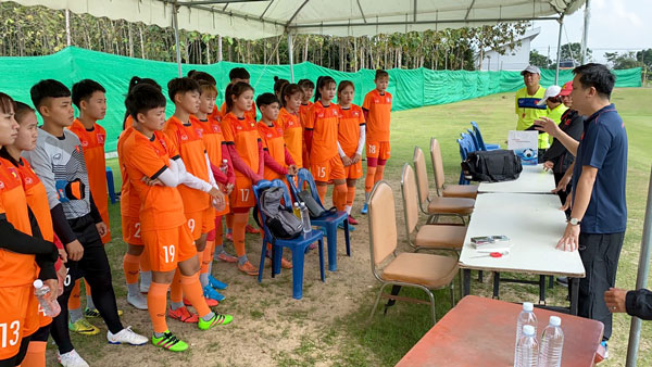 U19 nữ Việt Nam, đội tuyển nữ Việt Nam, U19 nữ Trung Quốc, U19 nữ quốc tế