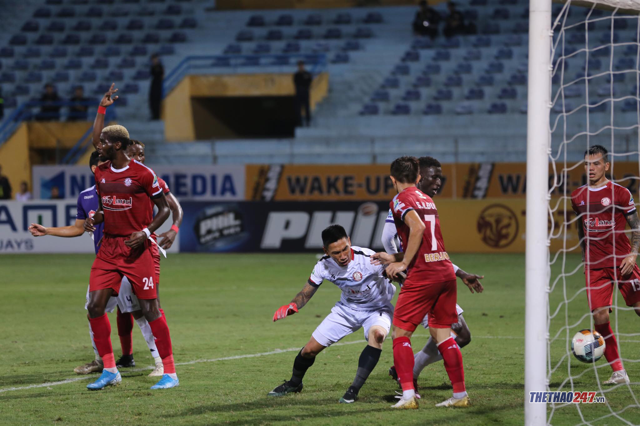 kết quả hà nội vs tphcm, hà nội fc vs tphcm, bán kết cúp quốc gia 2019, thủ môn bùi tiến dũng, svđ hàng đẫy