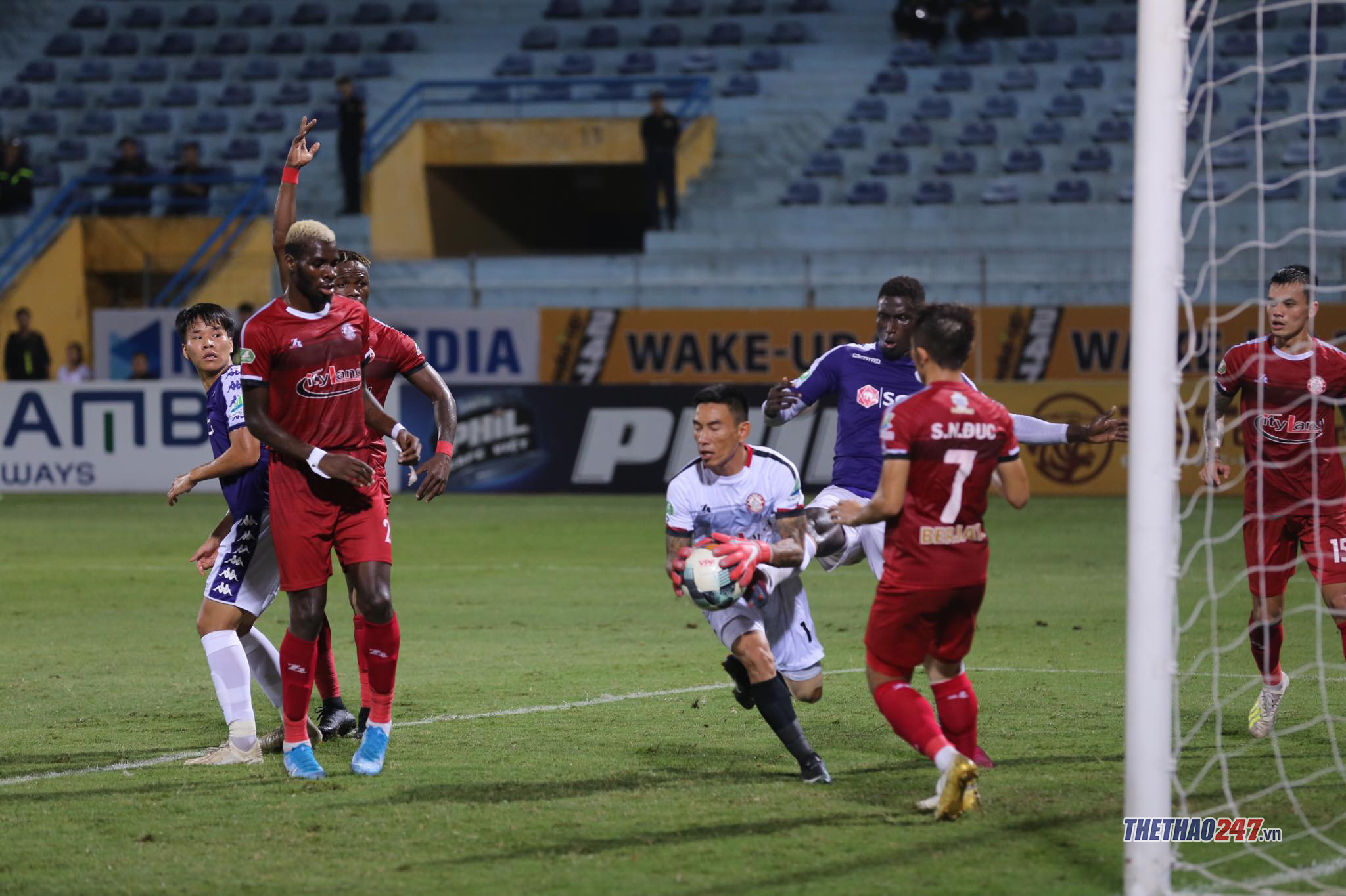 kết quả hà nội vs tphcm, hà nội fc vs tphcm, bán kết cúp quốc gia 2019, thủ môn bùi tiến dũng, svđ hàng đẫy