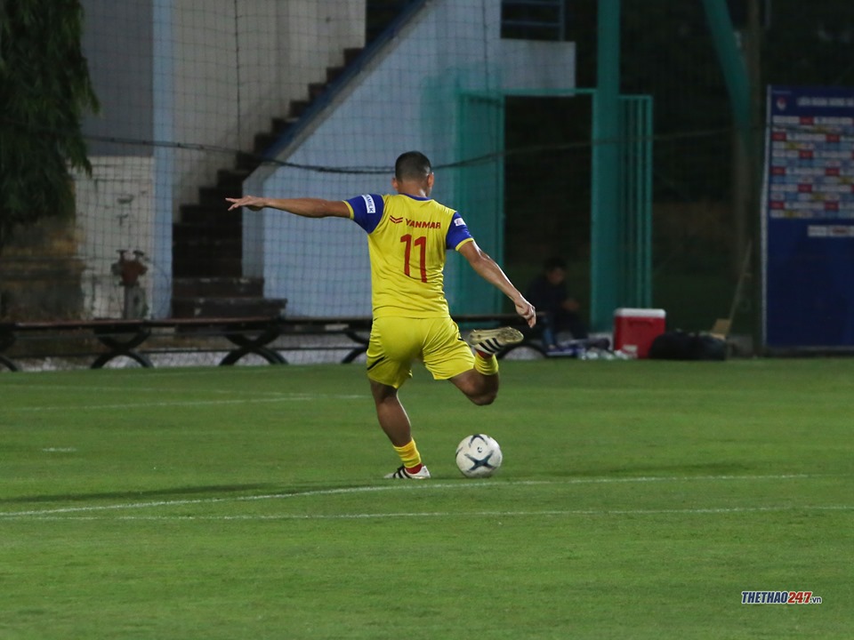 việt nam vs thái lan, việt nam vs uae, vòng loại world cup 2022, đội tuyển việt nam hội quân, hlv park hang seo