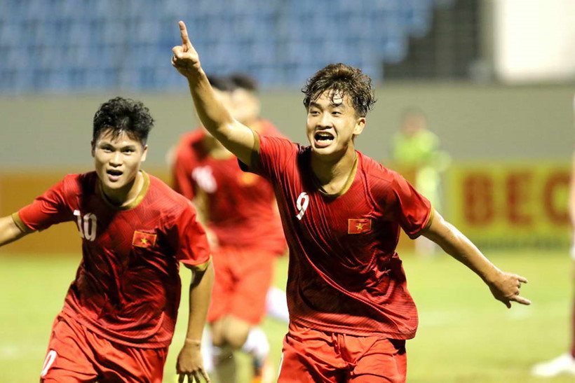 trần danh trung, u22 việt nam, quả bóng vàng việt nam 2008 là ai, hlv dương hồng sơn, u22 việt nam vs u19 sarajevo