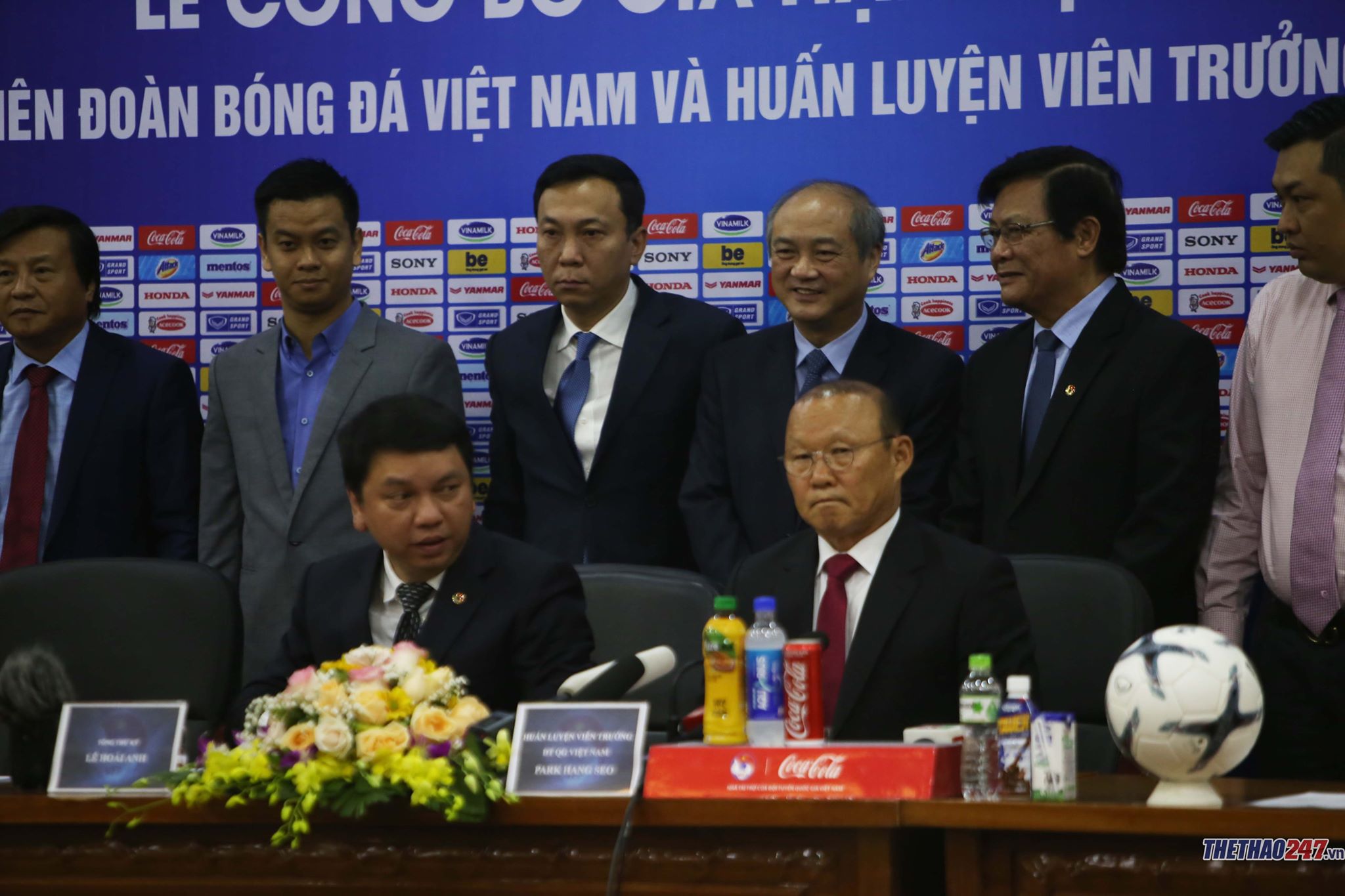 HLV Park Hang Seo gia hạn hợp đồng, hợp đồng mới của HLV Park Hang Seo, mức lương của HLV Park Hang Seo