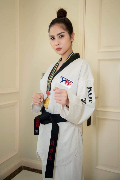 hoang hanh