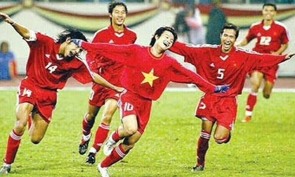 van quyen va quoc vuong