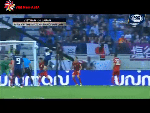 VIDEO: Đặng Văn Lâm khiến tiền đạo Liverpool 'ngả mũ thán phục'