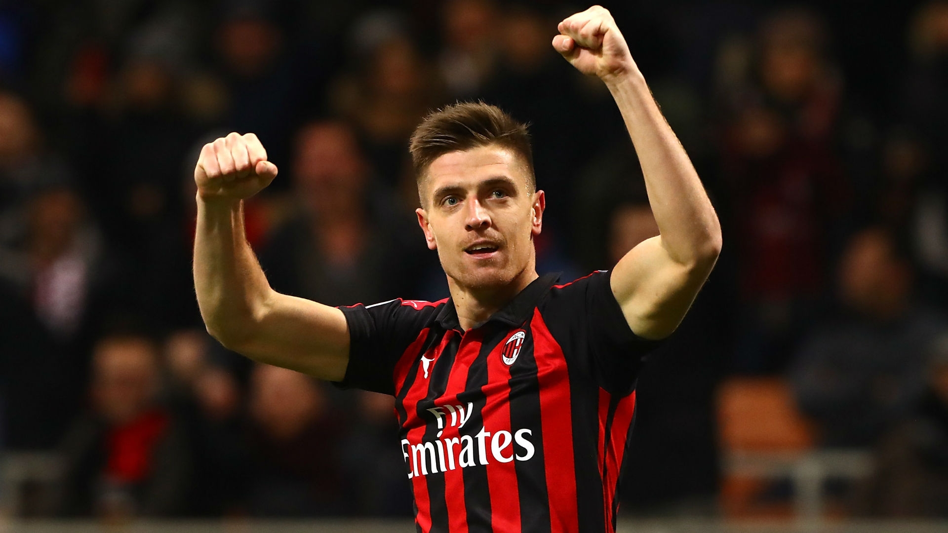 Krzysztof Piatek, ac milan, serie a, champions league, đại bàng trắng, san siro