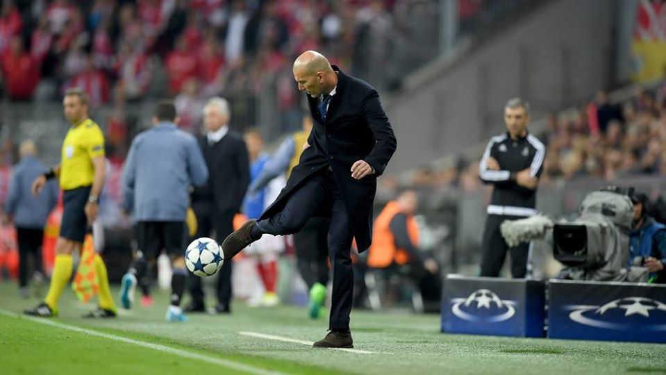 Real Madrid, real vs sociedad, Zidane, Odegaard