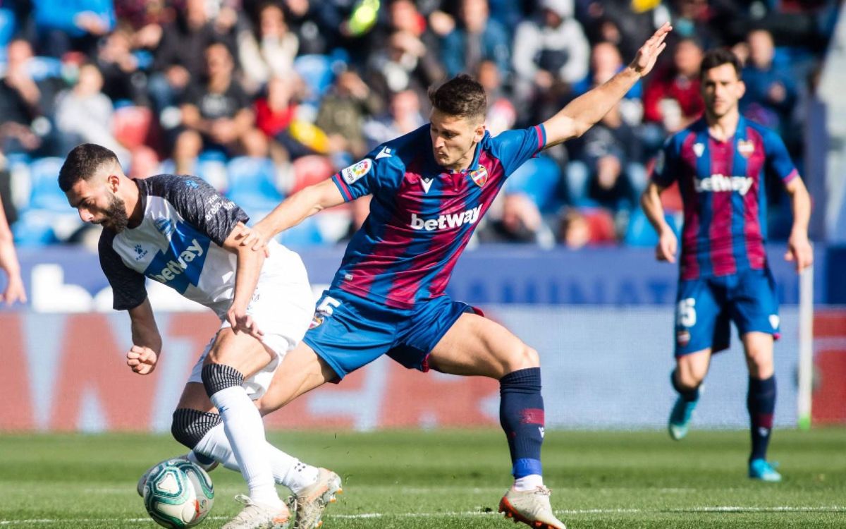 La Liga, Levante, Real Madrid, nhận định bóng đá