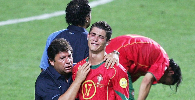 Ronaldo, Euro 2004, Bồ Đào Nha, Hy Lạp