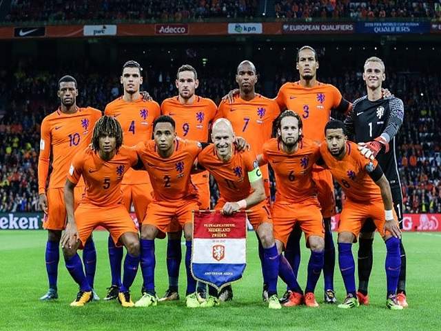 người Hà Lan bay, ĐT Hà Lan, cơn lốc màu da cam, biệt danh, Virgil van Dijk, Frenkie de Jong, Matthijs de Ligt