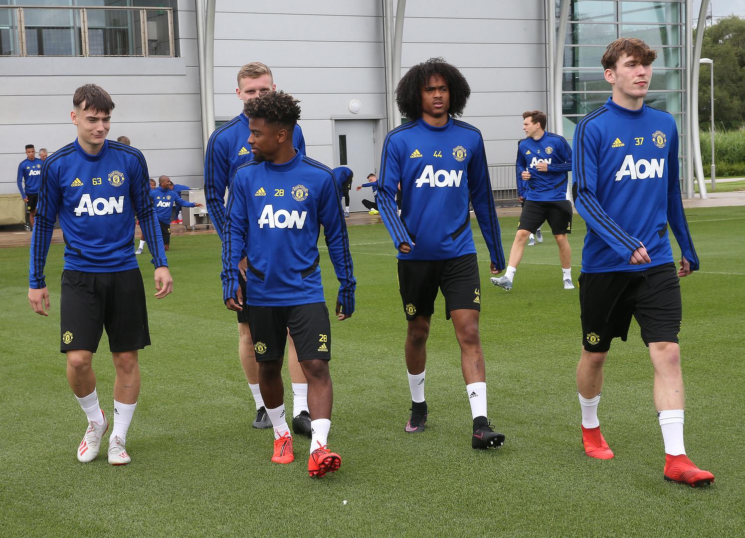 Chùm ảnh, ngày hội quân MU, Manchester Utd, HLV Ole Gunnar Solskjae, pogba vắng mặt, tập luyện