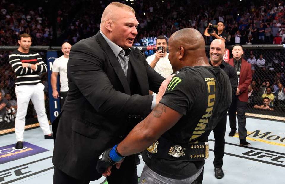 daniel cormier, jon jones, ufc, daniel cormier ở lại ufc,