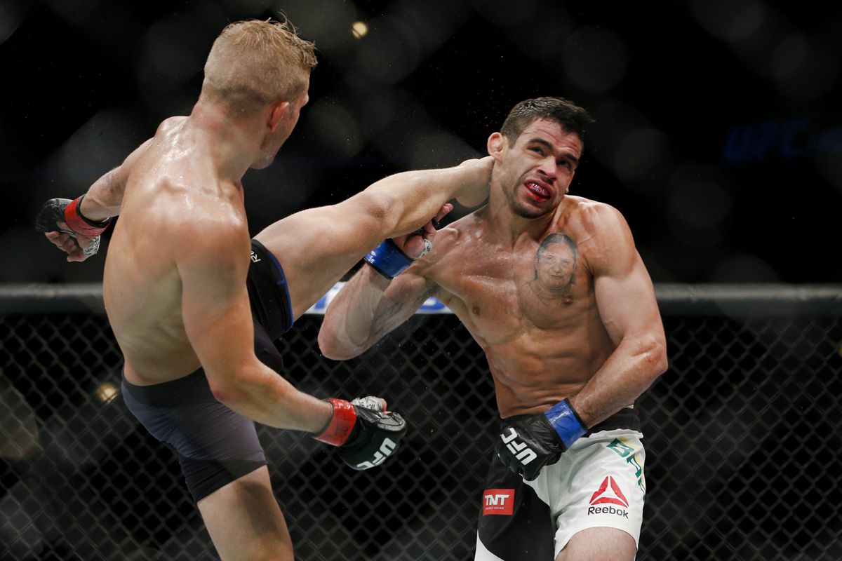 TJ Dillashaw, UFC 227, Dominick Cruz, Cody Garbrandt, võ sĩ vĩ đại nhất, TJ vs Cody, tái đấu, Conor McGregor, 