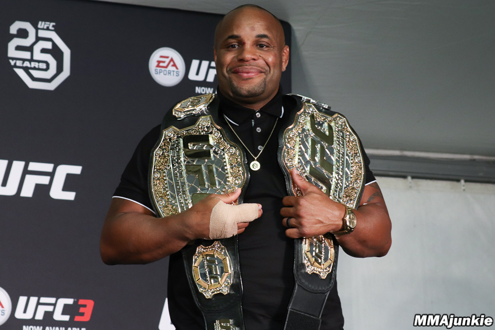 ufc 230, romero lên hạng, romero vs gustafsson, mma