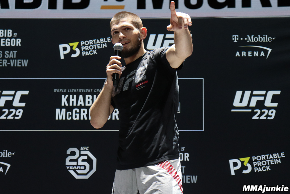 khabib vs conor ufc 229, ufc 229, xem ufc 229, khabib phản ứng fan conor