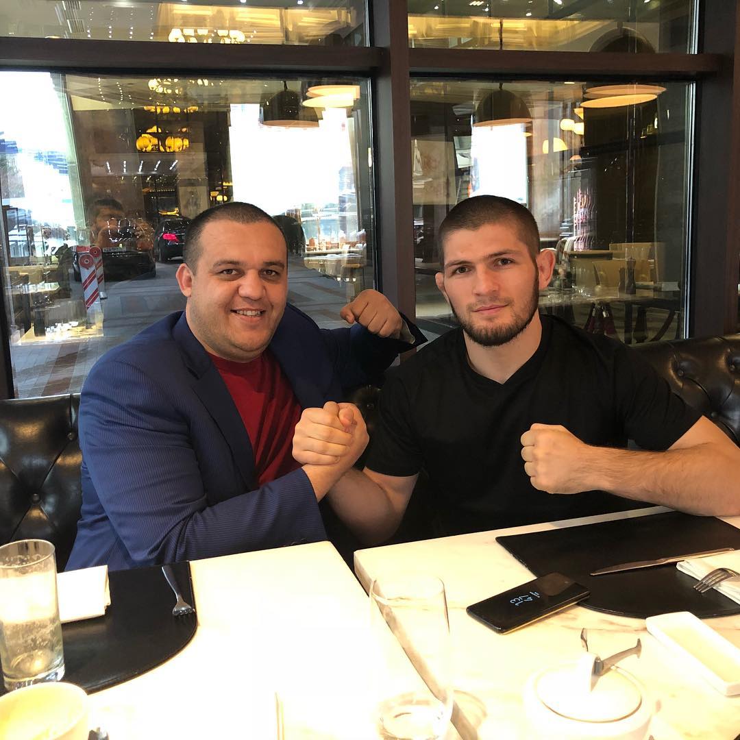 khabib vs mayweather tại sân vận động world cup 2018, mayweather đánh với khabib tại svđ khabib,