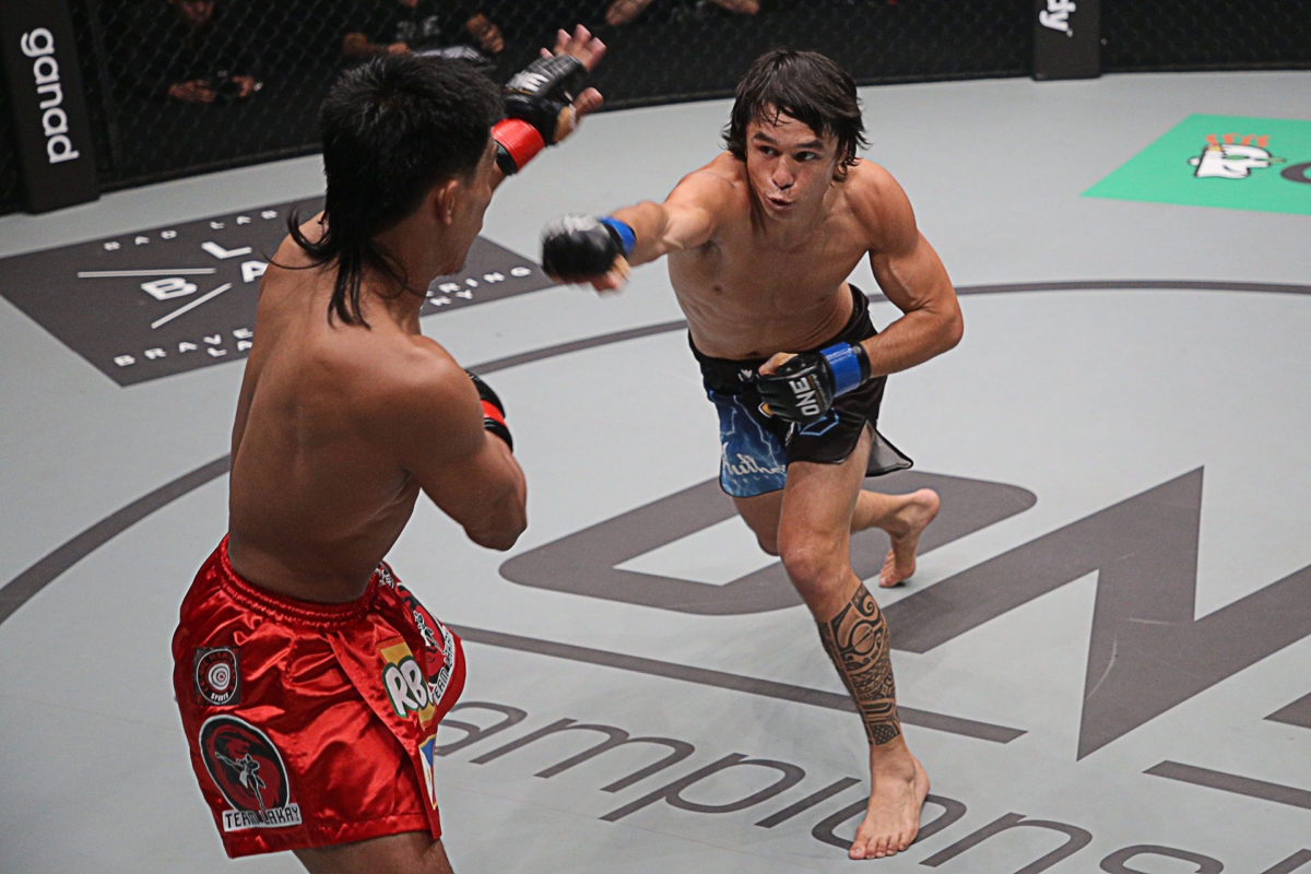 đối thủ đầu tiên của johnson ở ONE championship, đối thủ đầu tiên của johnson,