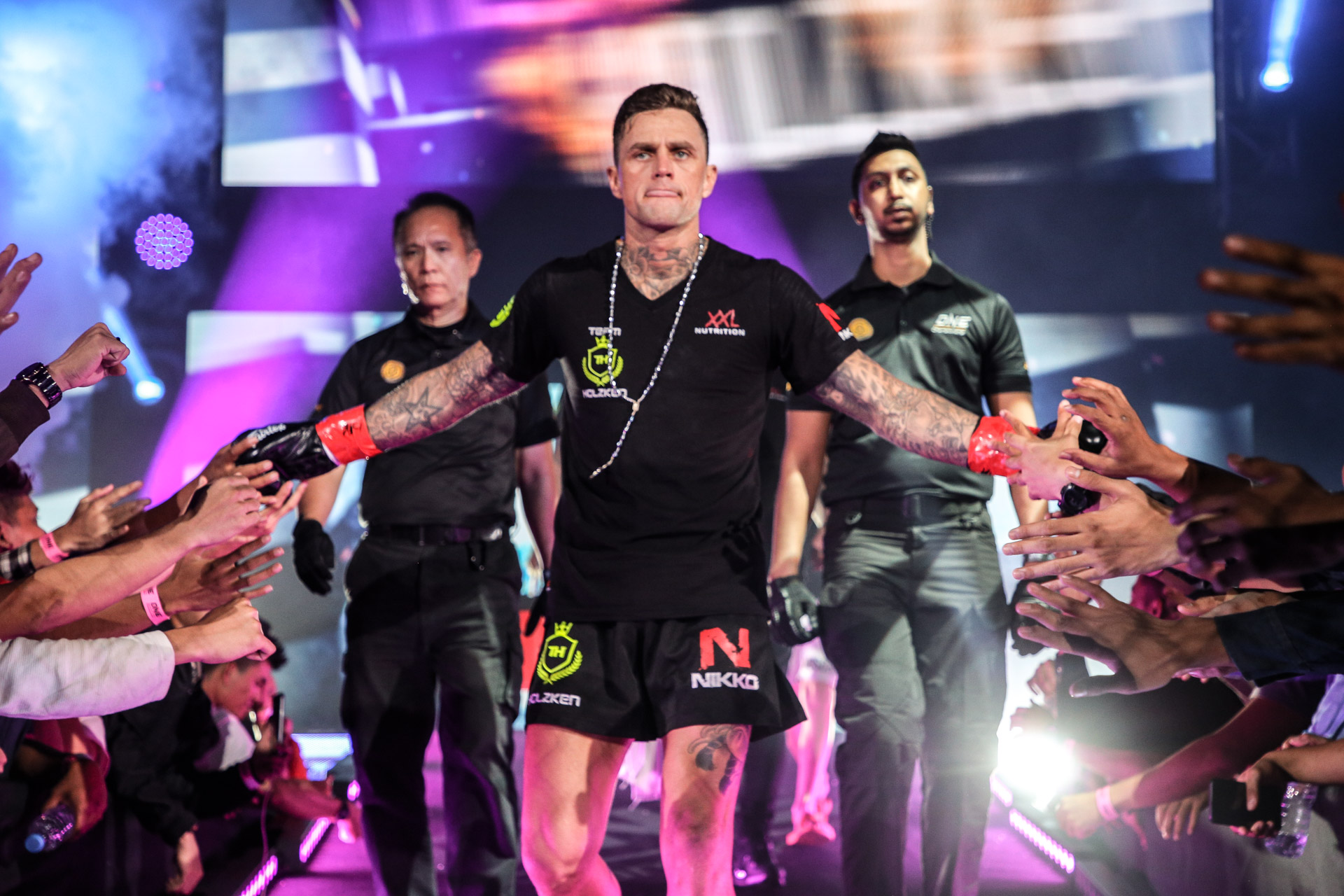 Nieky Holzken ONE championship, Nieky Holzken tái xuất, nieky holzken chinh phục one championship,