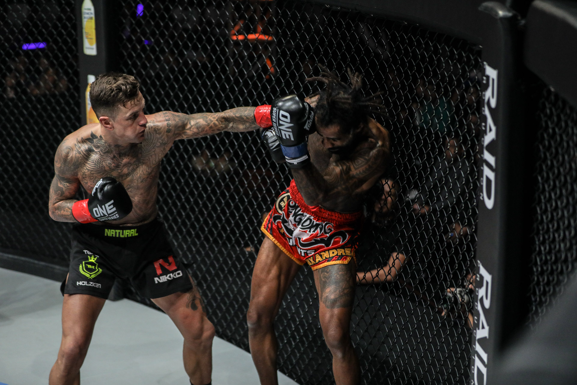 Nieky Holzken ONE championship, Nieky Holzken tái xuất, nieky holzken chinh phục one championship,
