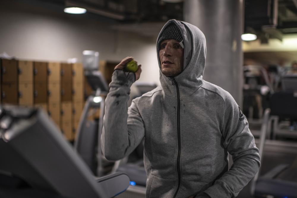ufc, mma, tj dillashaw, cắt cân, ufc on espn 1