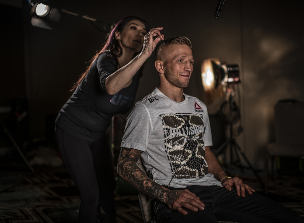 ufc, mma, tj dillashaw, cắt cân, ufc on espn 1