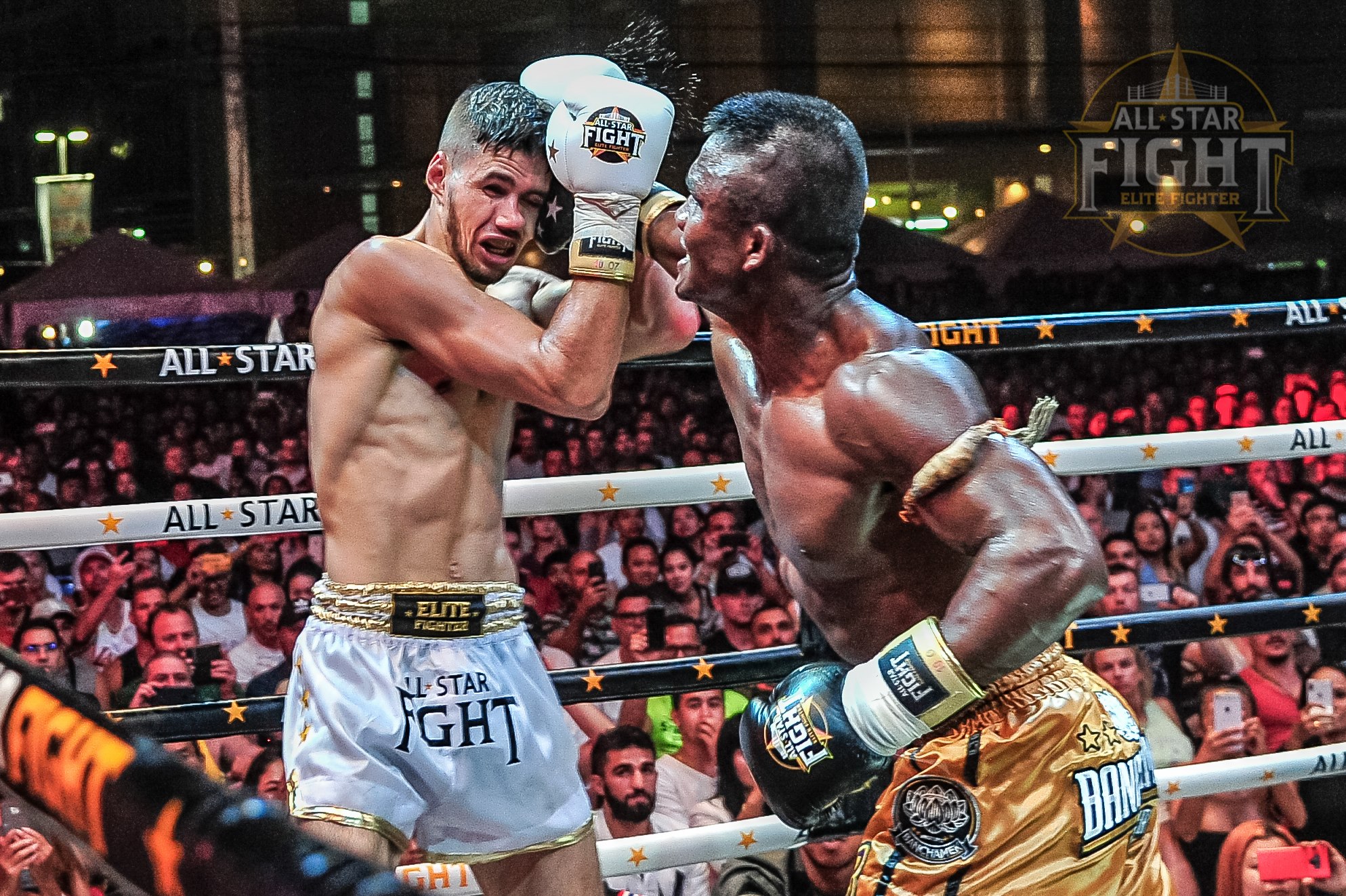 muay thái, buakaw banchamek, thánh muay buakaw,