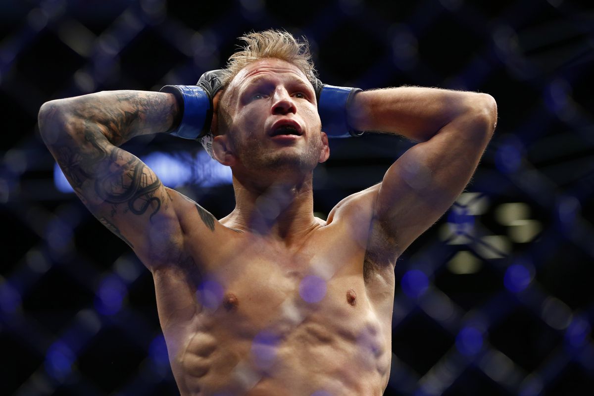 ufc, tj dillashaw, tj dillashaw cấm thi đấu, 