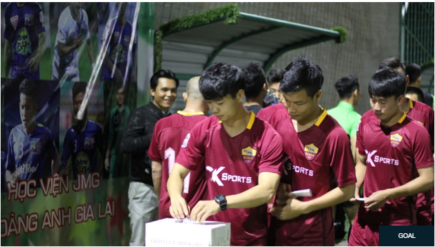 cong phuong, hagl, vleague, da phui, cong phuong da phui, cong phuong lam tu thien