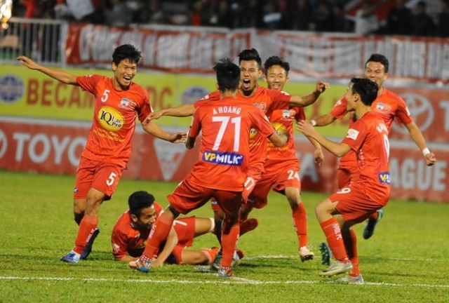 HAGL, VLeague, SLNA, Minh Tuấn, THan Quảng Ninh, bóng đá việt nam, thanh hóa